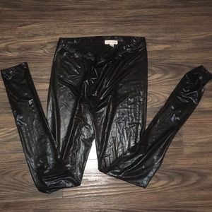 Silence and noise shinny Black leggings. Size M